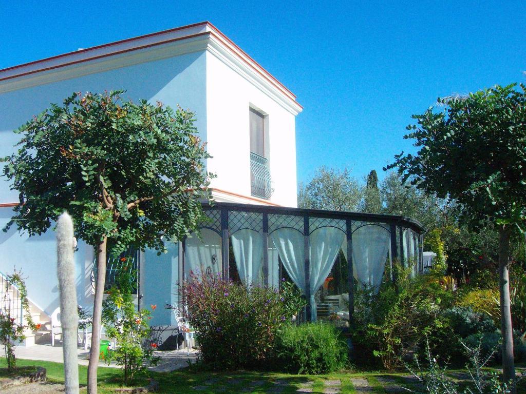 فندق Il Giardino Del Te بارليتا المظهر الخارجي الصورة